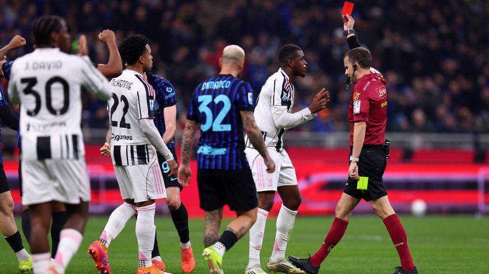 Спортният министър на Италия Андреа Абоди изрази недоумението си от