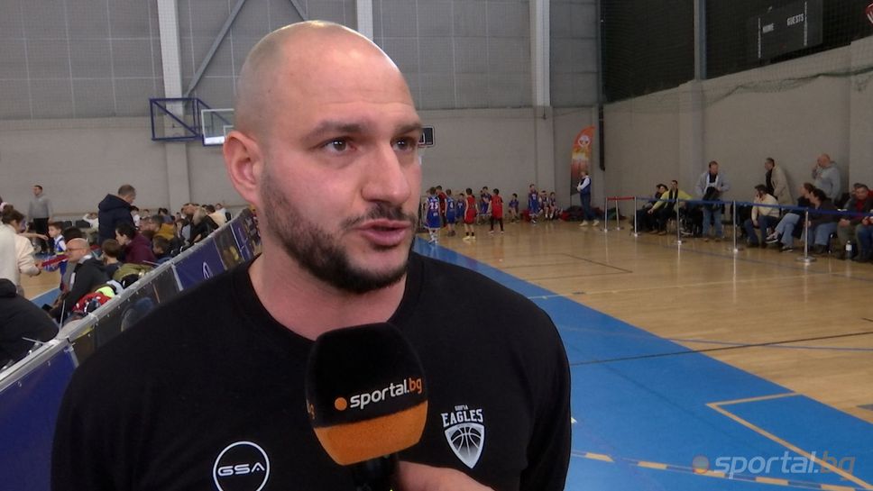 Треньорът Теди Буков изрази радостта си от интереса към детския