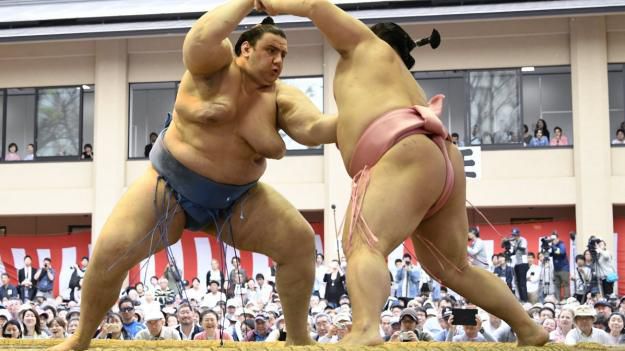 Даниел Иванов-Аоияма завърши със загуба на Големия есенен турнир по сумо в Токио
