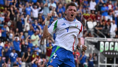 Ретеги донесе победата на Италия в труден мач с Венецуела