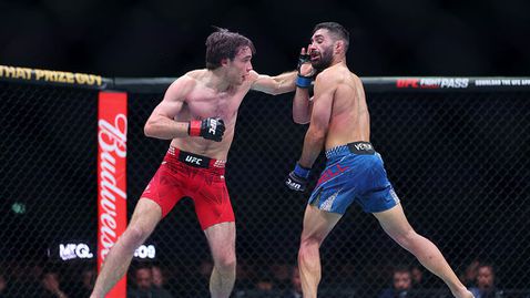 Люк Райли запази перфектната си статистика с успех на UFC Лондон