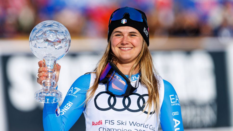 Лаура Пировано грабна малкия Кристален глобус в спускането