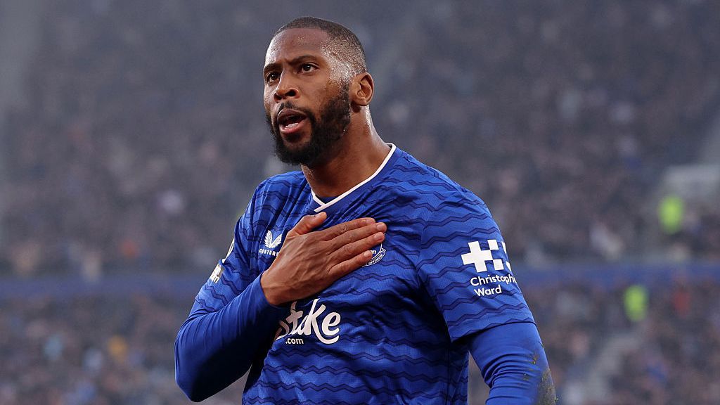 Евертън нокаутира Челси на Росиниър и остави Ливърпул в топ 5