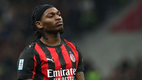 Милан без Леао срещу Торино