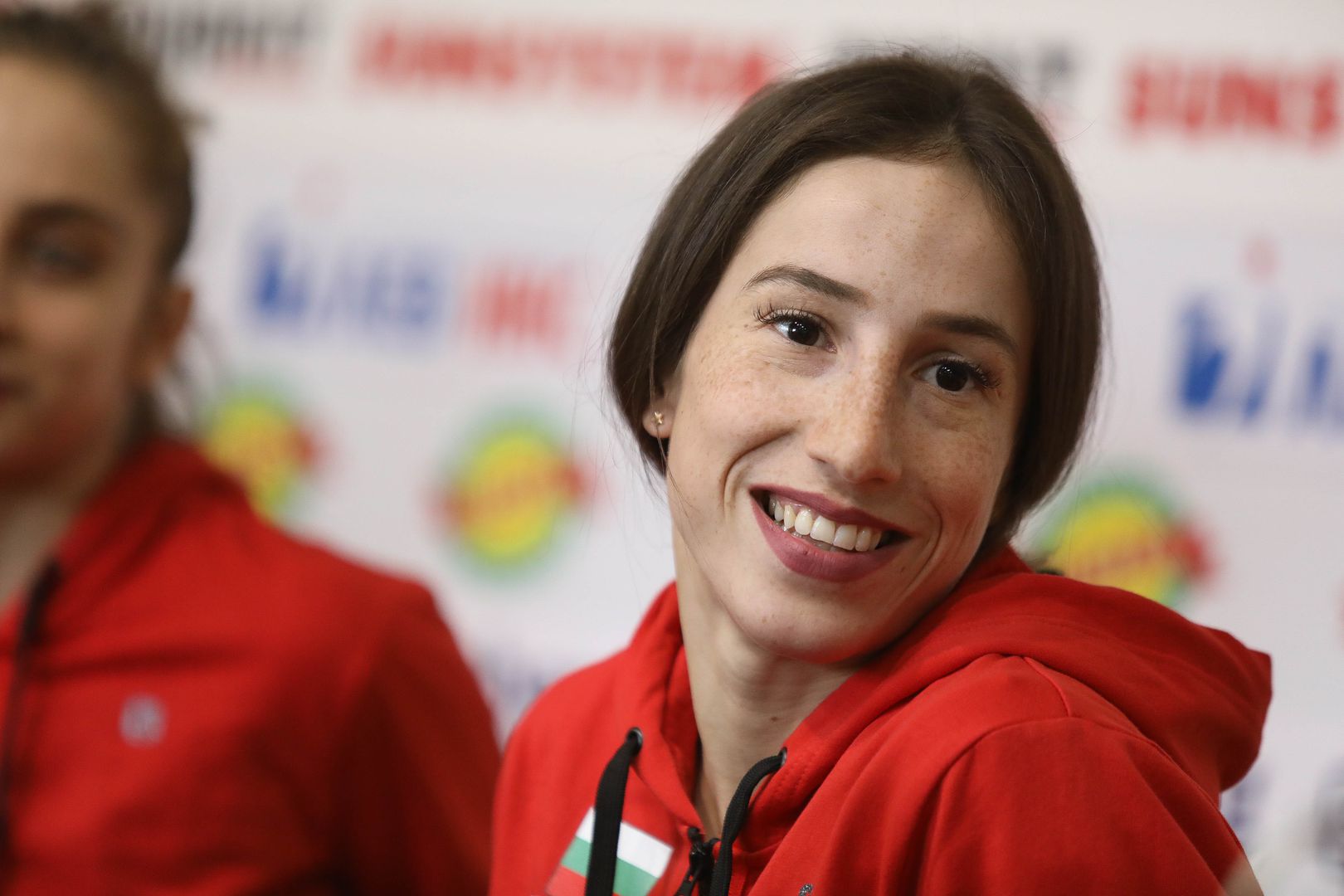 Художествена гимнастика - спортист, отбор и треньор на месеца