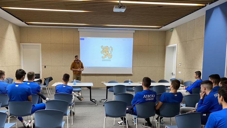 Марио Мишев: Левски е пионер с тренировки за ума при подрастващите