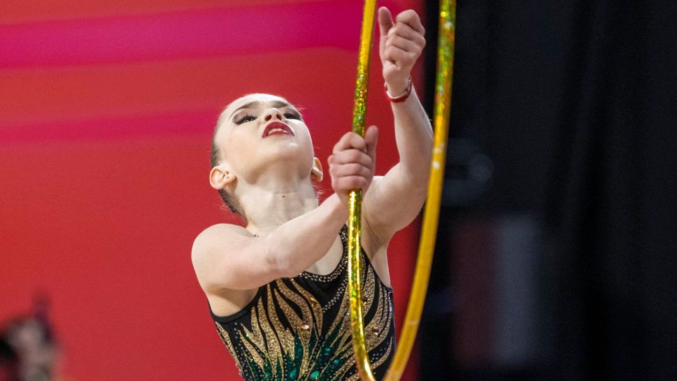 Стилияна Николова е втора за многобоя след първите два уреда на СК в Баку