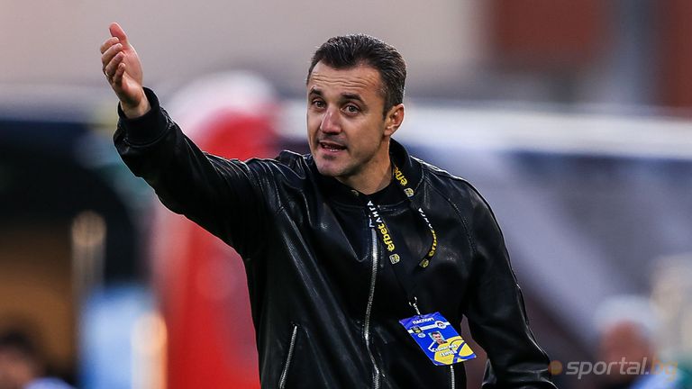 Локомотив София и треньорът Станислав Генчев ще се разделят след