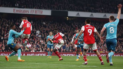 Арсенал възкръсна в края и се спаси от загуба срещу Саутхамптън в спиращ дъха мач