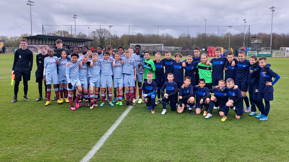 Български деца играха мачове срещу отбори от Висшата лига