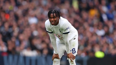 Край на сезона за Удоджи в Тотнъм, вероятно пропуска и Евро 2024