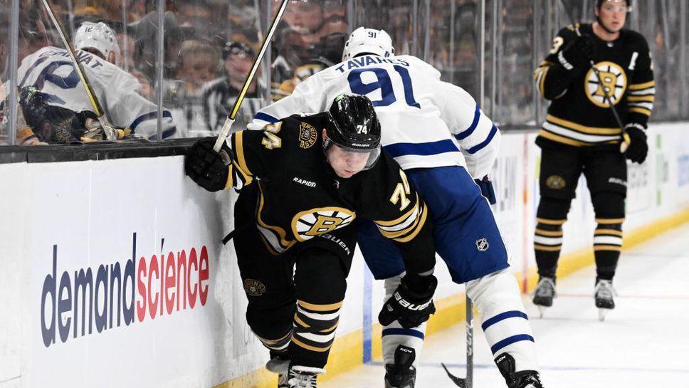 Бостън разгроми Торонто на старта на плейофите в НХЛ