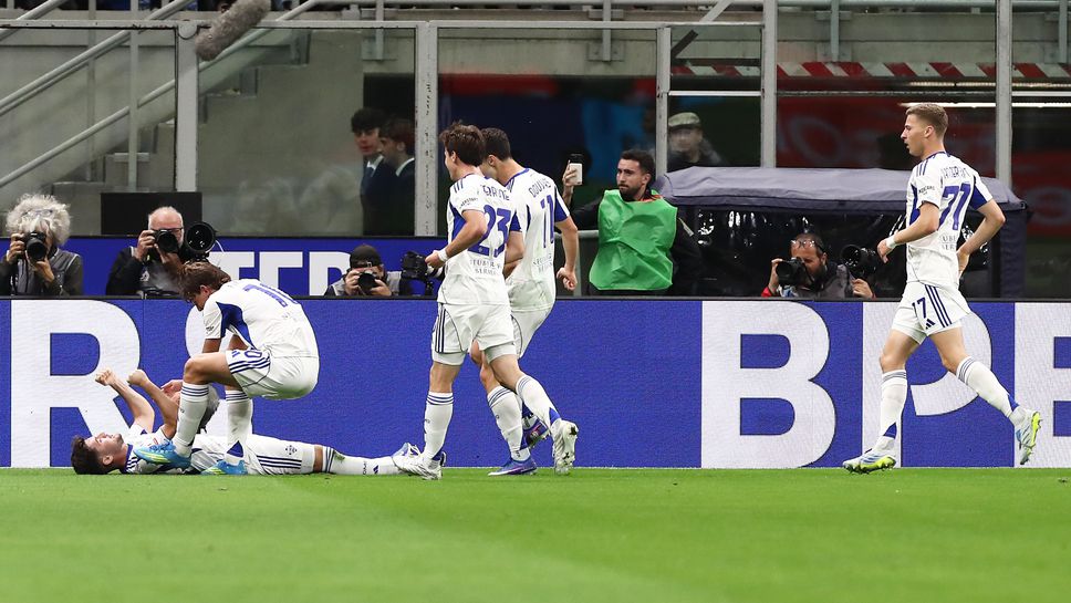 Интер 0:2 Комо, "нерадзурите" са в тежка ситуация