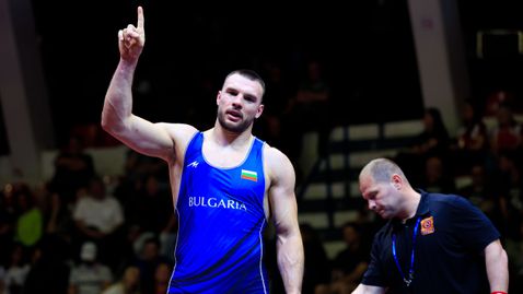 Кирил Милов стигна полуфиналите на Европейското