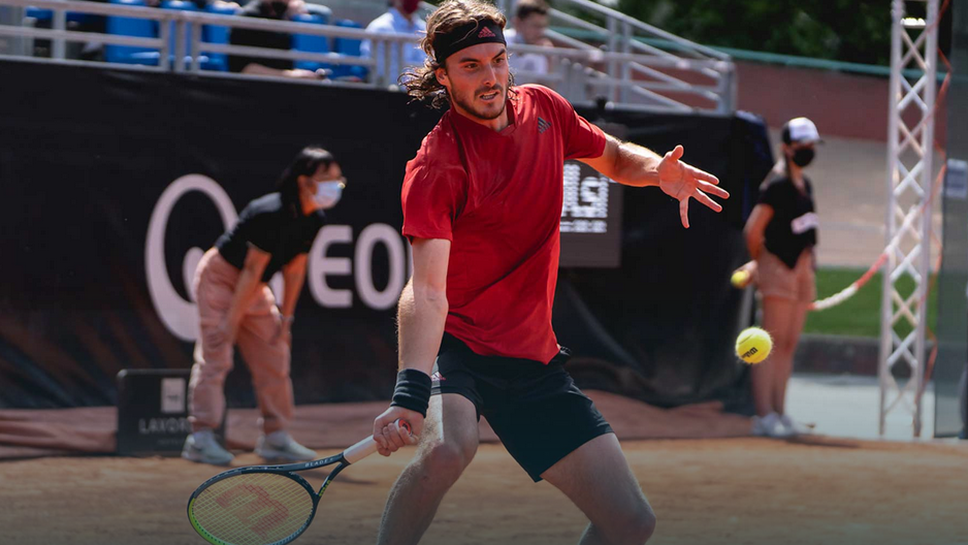 Циципас срещу Музети на полуфиналите в Лион