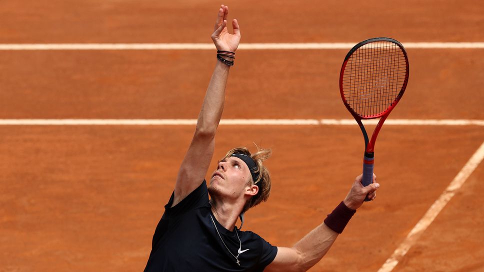 Шаповалов и Рууд ще се борят за титлата в Женева