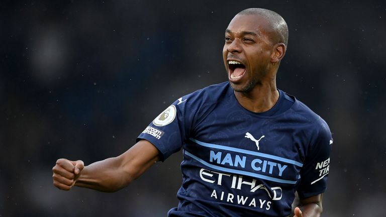  Фернандиньо: Гуардиола издигна играта ми на друго равнище 