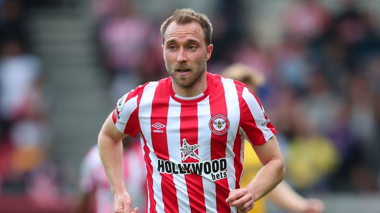  Ериксен: Не съм решил още, само че несъмнено може да остана в Брентфорд 