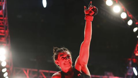 Макензи Дърн е най-новата шампионка на UFC