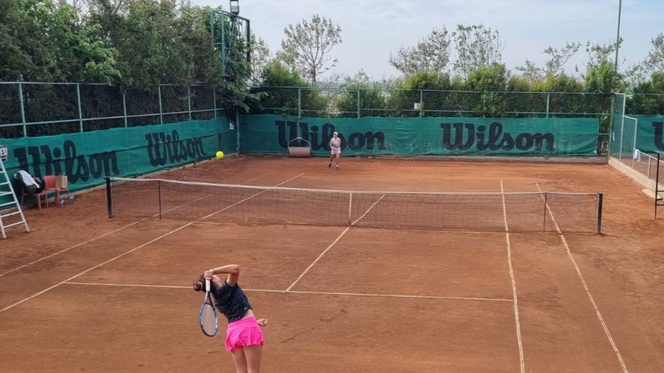 18 български победи на старта на турнир до 14 г. от първа категория на Тенис Европа в Бургас