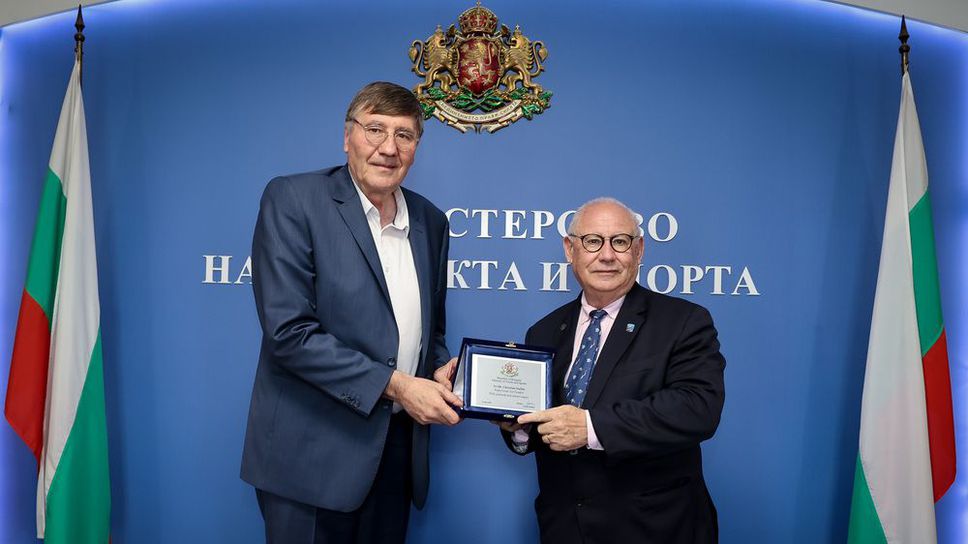 Министър Глушков се срещна с вицепрезидента на Ръгби Европа