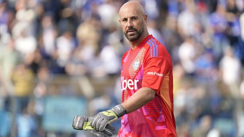 Пепе Рейна на прага на оттеглянето си: Идват нови проекти, защото футболът тече във вените ми