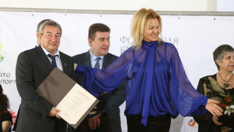 Секретарят на "София 2018 - Европейска столица на спорта" Анатоли Илиев с награда от БОК