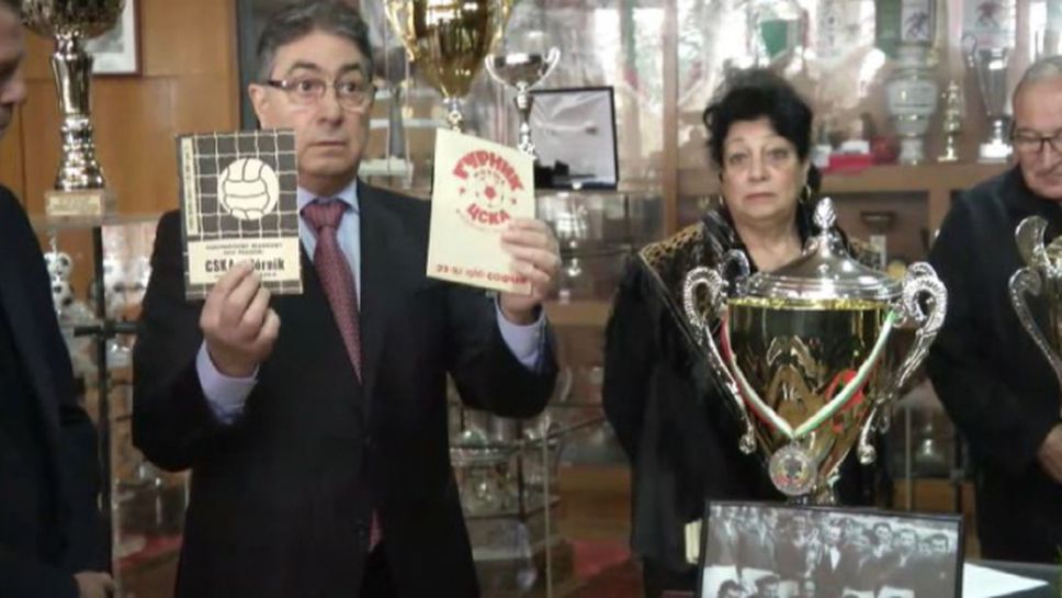 Фамилия Орманджиеви дари архивите си на музея на ЦСКА