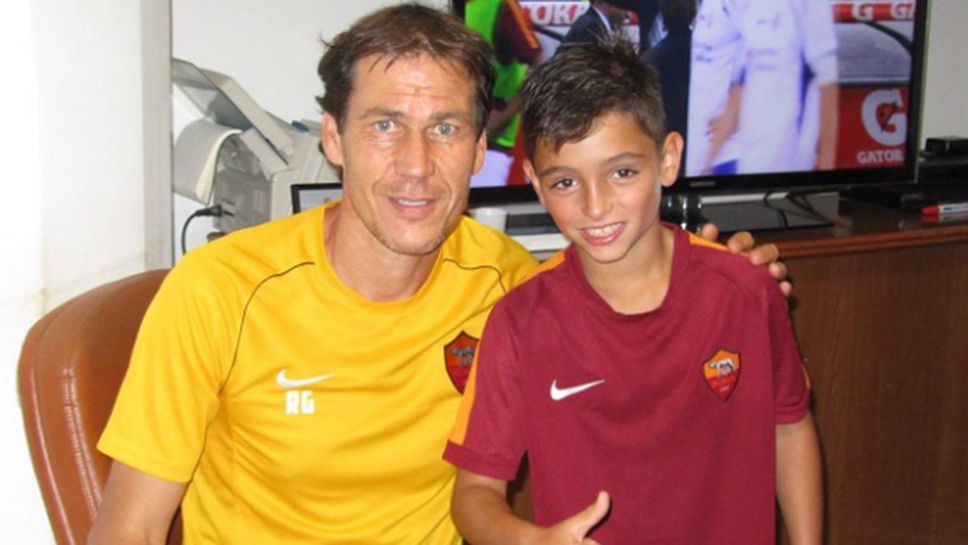 Вижте какво може този 9-годишен суперталант на Рома (видео)