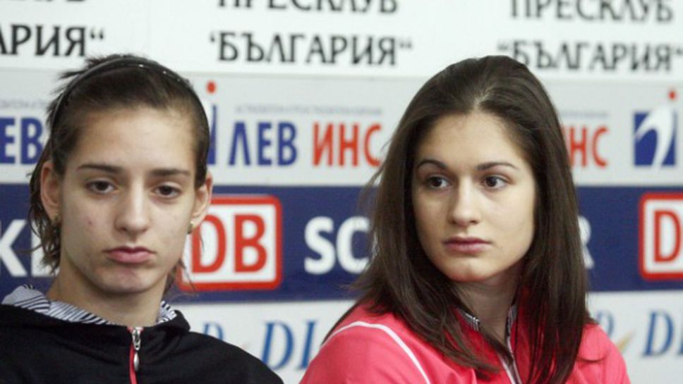 Сестри Стоеви се класираха за финала на двойки в Анкара