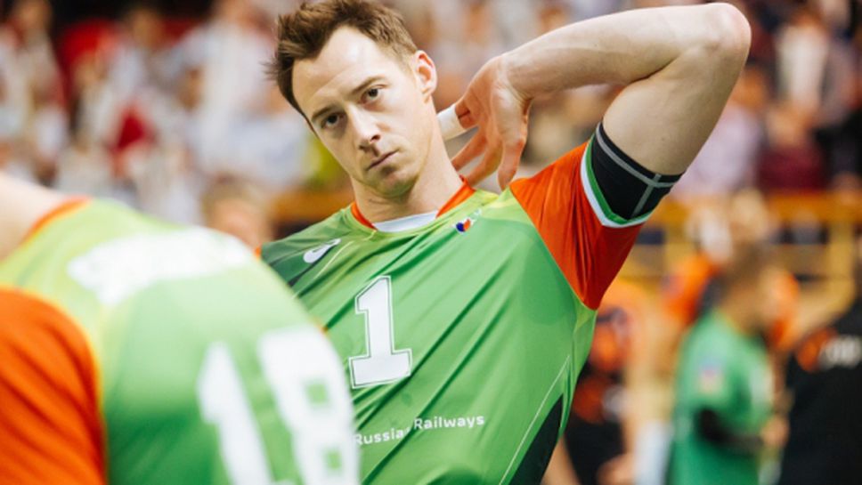 Дейвид Лий иска да се срещне с ... Дейвид Лий!