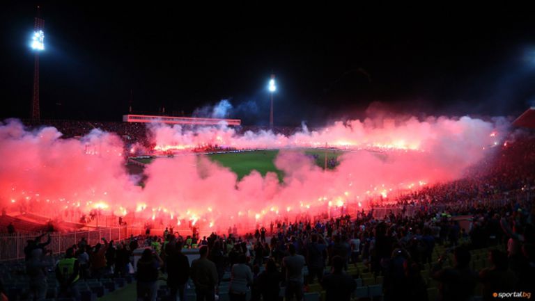 Феновете на Левски и ЦСКА в Топ 10 в класацията на "Ultras World" за 2014 г.
