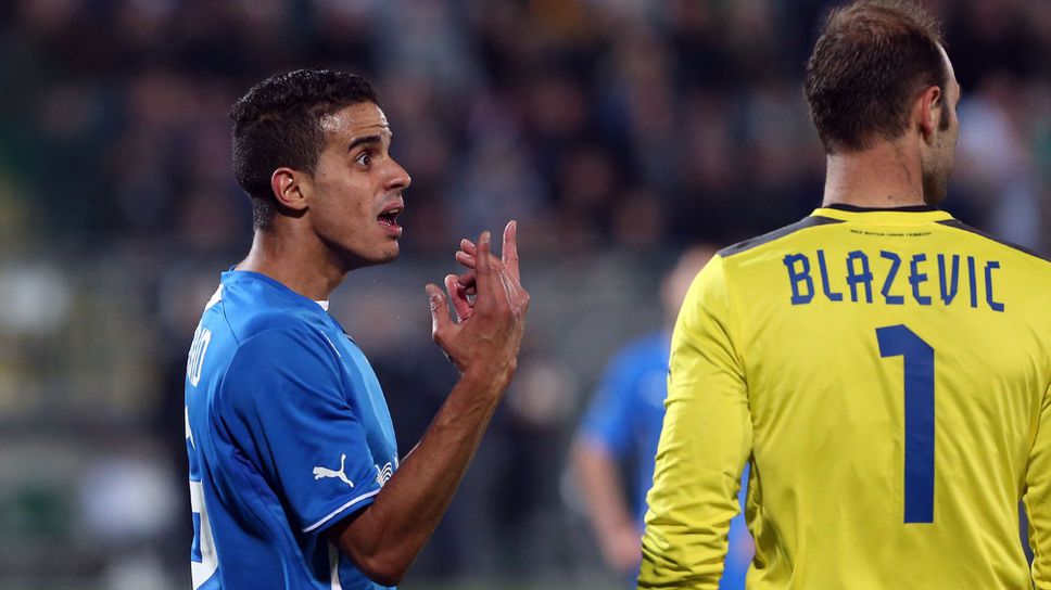 Бивш играч на Левски шокира - отказал 300 000 евро на ръка и 40 000 евро заплата от “сините”, говори за заплахи и “жестоки обиди”