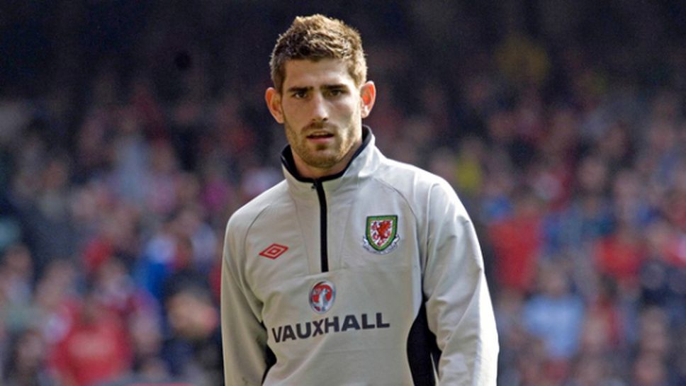 Спонсор избяга от Олдъм заради изнасилвач