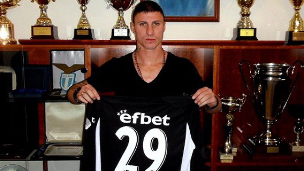 Йоргачевич избрал Левски пред участник в ШЛ и три други отбора