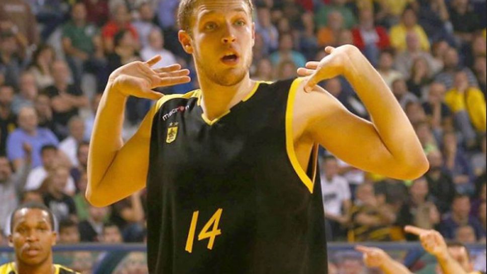 Александър Везенков: Бих се пробвал в Евролигата, НБА е далечна цел за мен