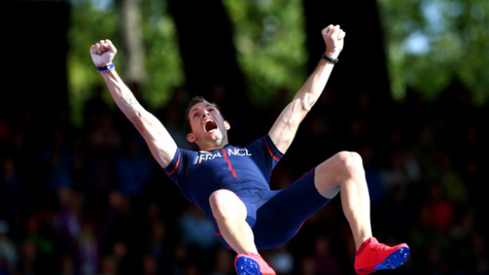 Лавийени се изстреля на върха в световната ранглиста за сезона с 5.92 м