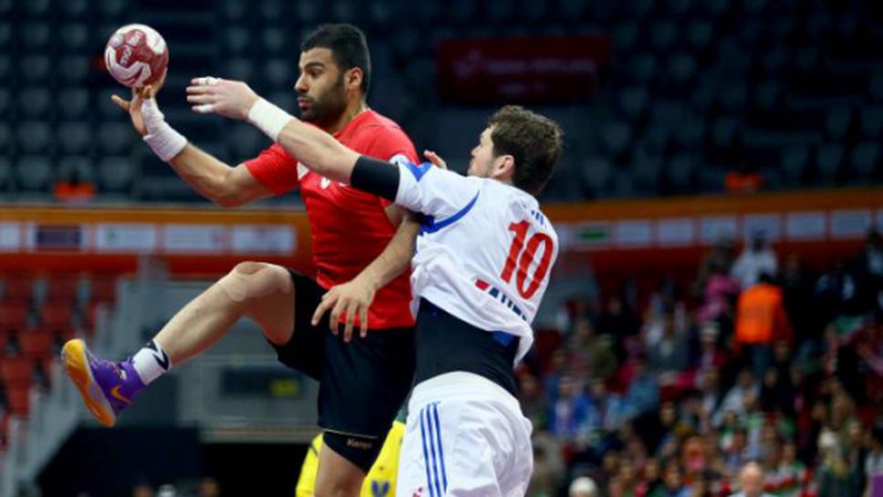 Испания, Катар, Хърватия и Македония останаха непобедени на световното по хандбал