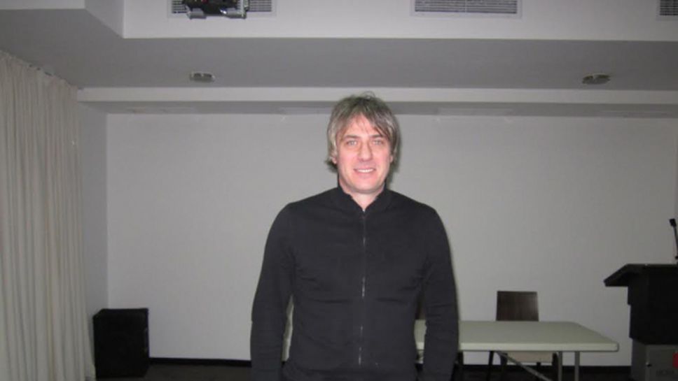 Пълна подкрепа за Зафиров от феновете на Ботев (Враца)