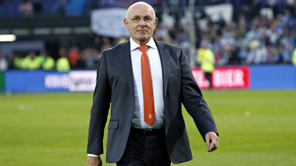 Шест държави подкрепят холандец за шеф на ФИФА