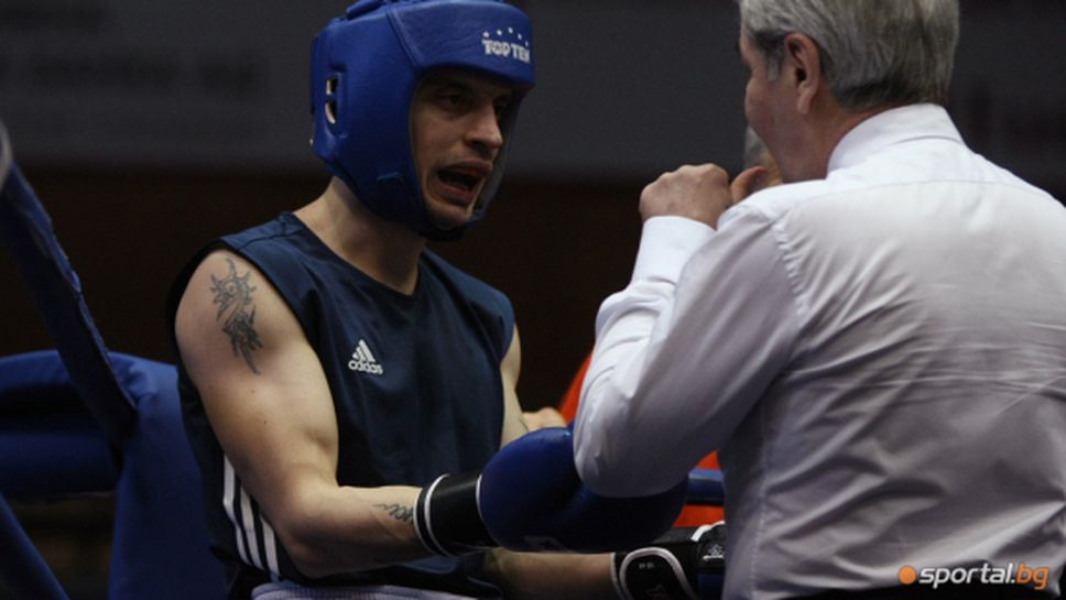 Детелин Далаклиев загуби финала на Държавния боксов шампионат