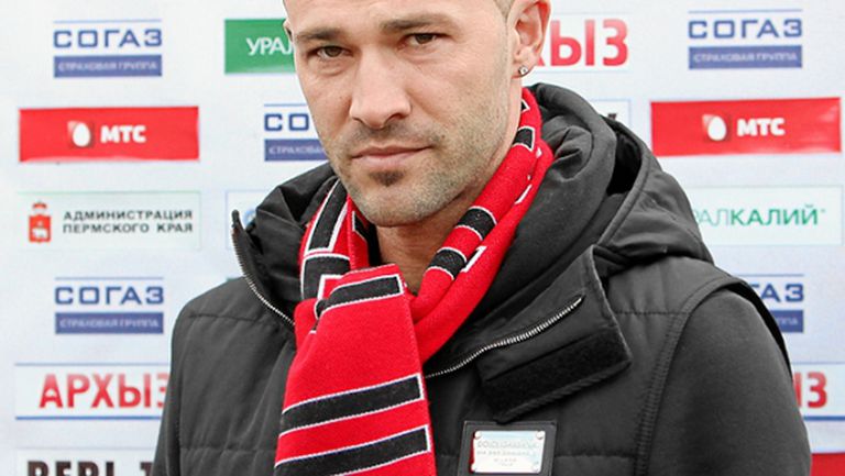 Пеев на лагер с жената