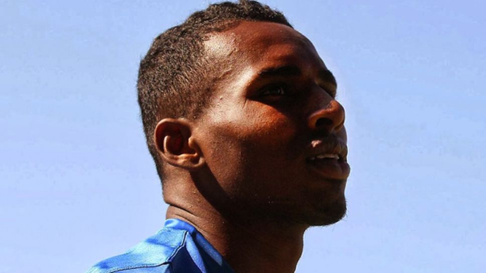 Сомалиецът все пак ще играе в Левски, "сините" с четвърти нов
