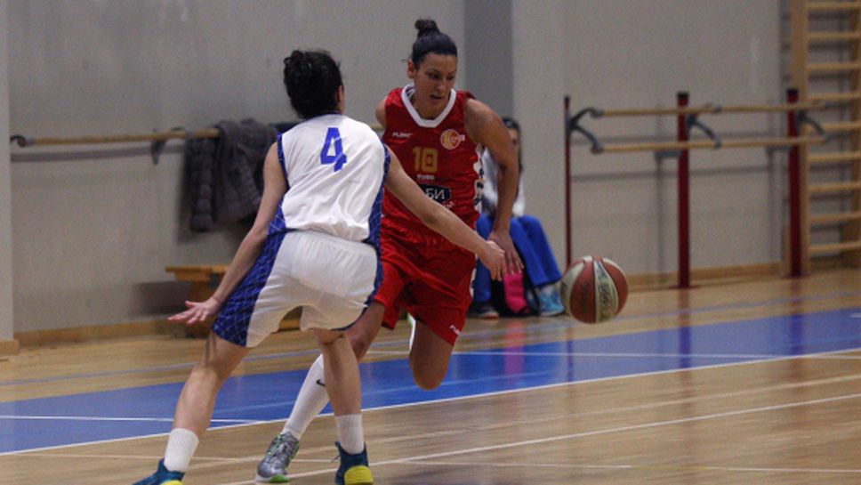 Хасково не остави шанс на Левски (видео+галерия)