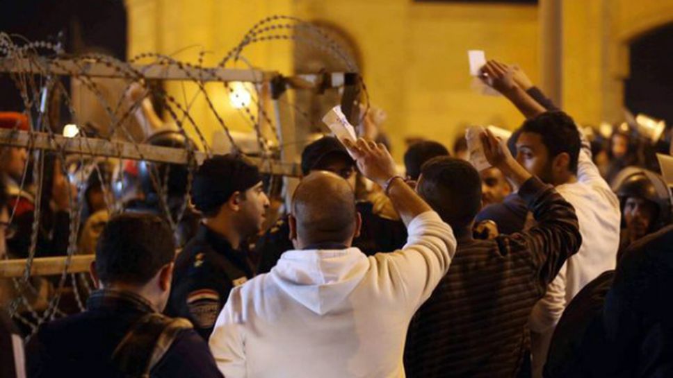 19 загинали при сблъсъците в Кайро