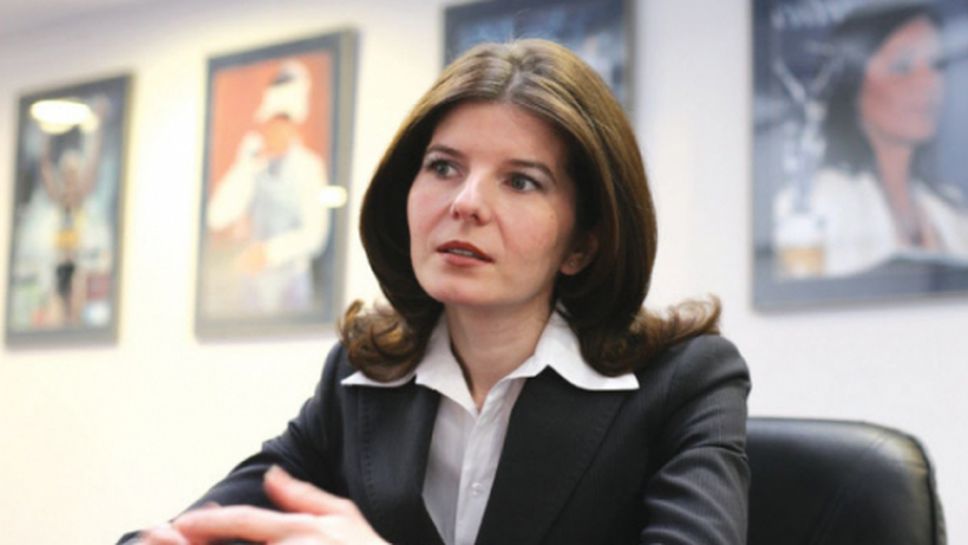 Румънският министър на спорта, осъден вчера за корупция, вече е в затвора