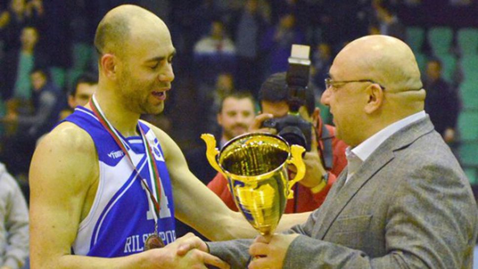 Mинистър и легенда наградиха бронзовите медалисти за Купата