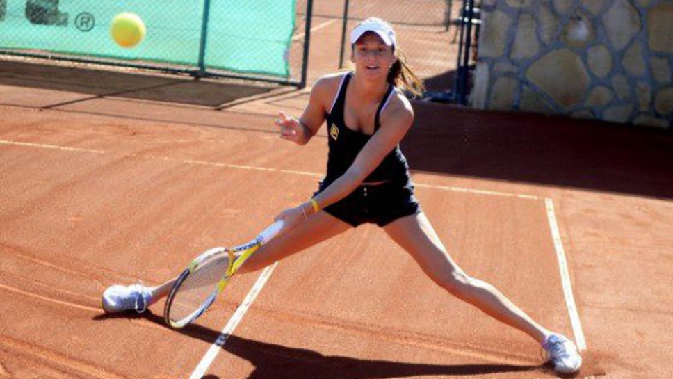 Вангелова на 1/4-финал на двойки в Турция