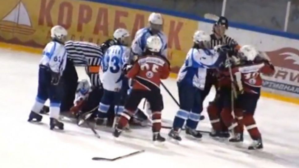 Масов бой между осемгодишни хокеисти в Казан