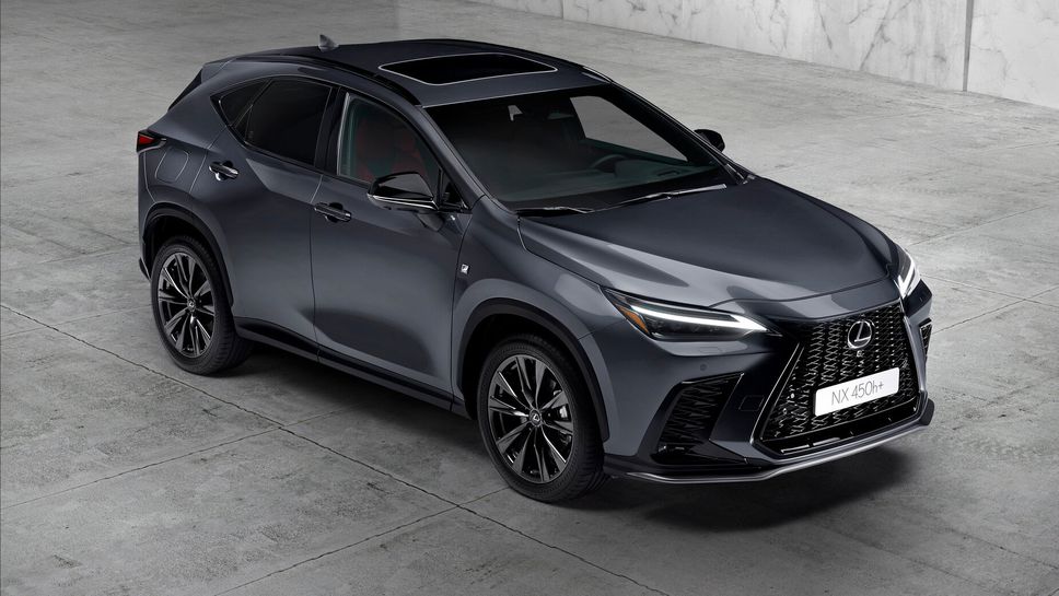 Lexus представи новия NX